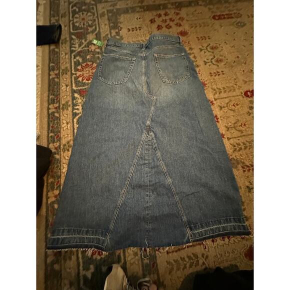 NWT Gap Women's Blue High Rise Indigo Frayed Hem Denim Maxi Skirt Size 14 - Picture 6 of 14